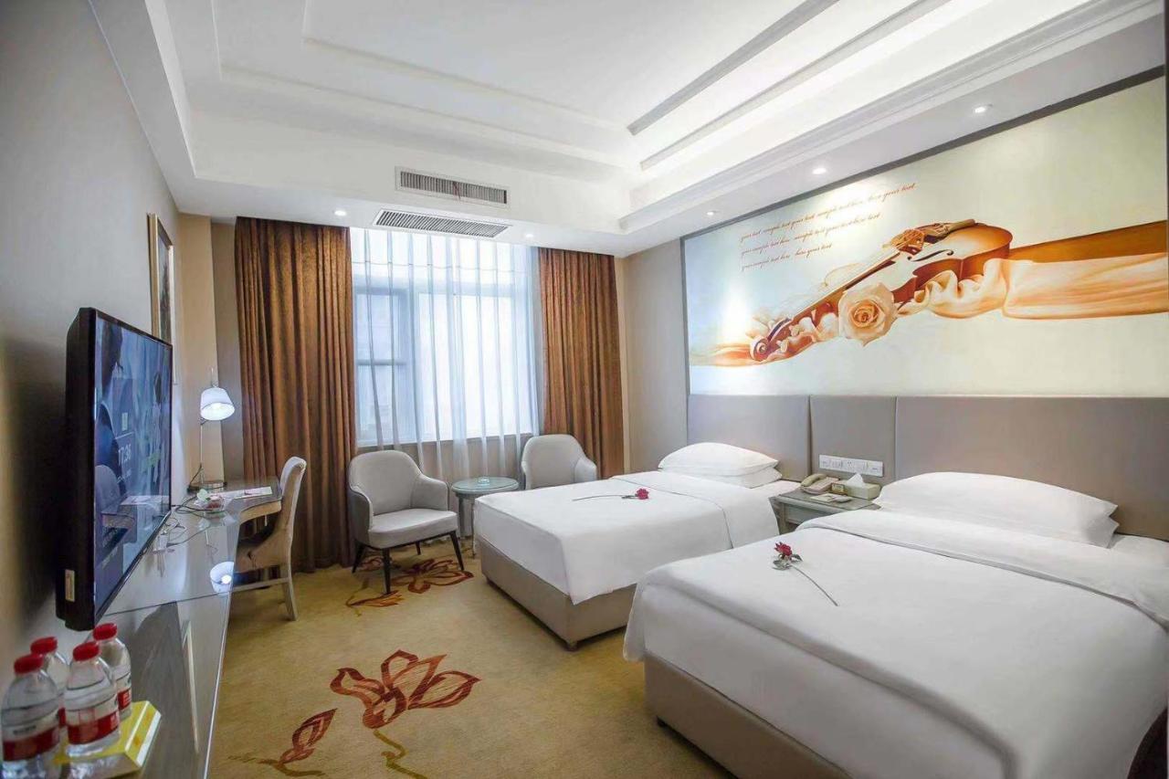 Vienna Hotel Nanyang People Road Zewnętrze zdjęcie